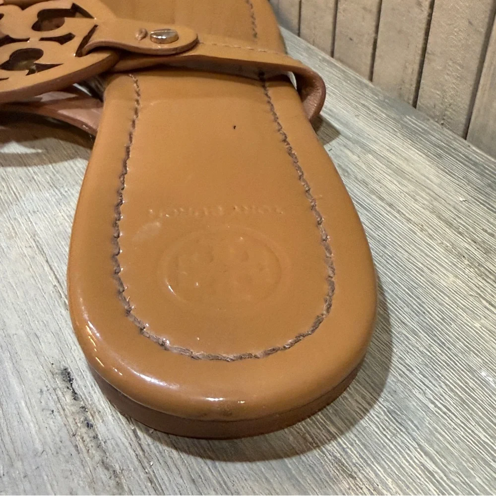 Tory Burch Tan Leather Classic Thong Sandals - Picture 5 of 10